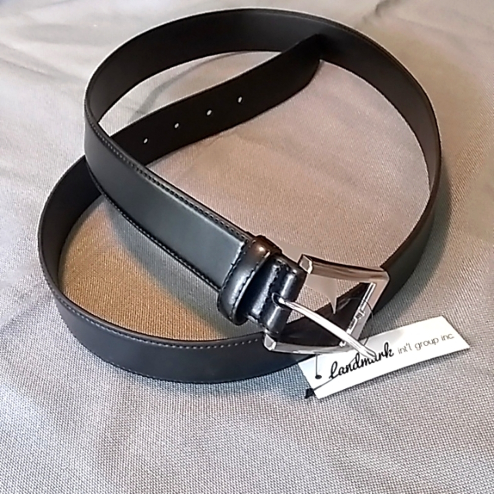 Men's Landmark Black Leather Belt 46